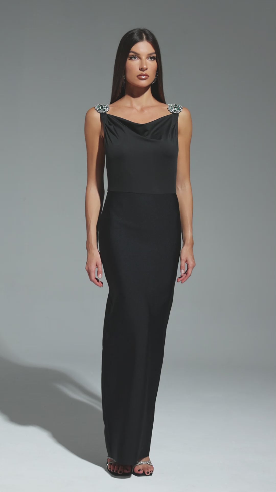 Divine Backless Diamond